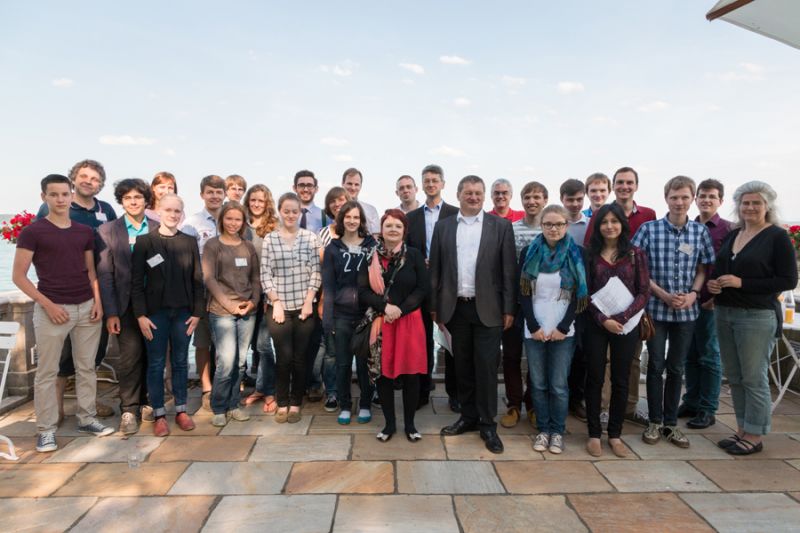 tl_files/lab_alumni/bilder/wissenschaft/Seminare2.jpg